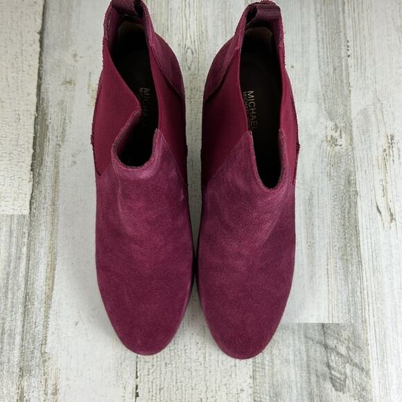 Michael Kors Lottie Women’s 10 Berry Suede Block Heel Ankle Boots New pull on - Picture 2 of 12